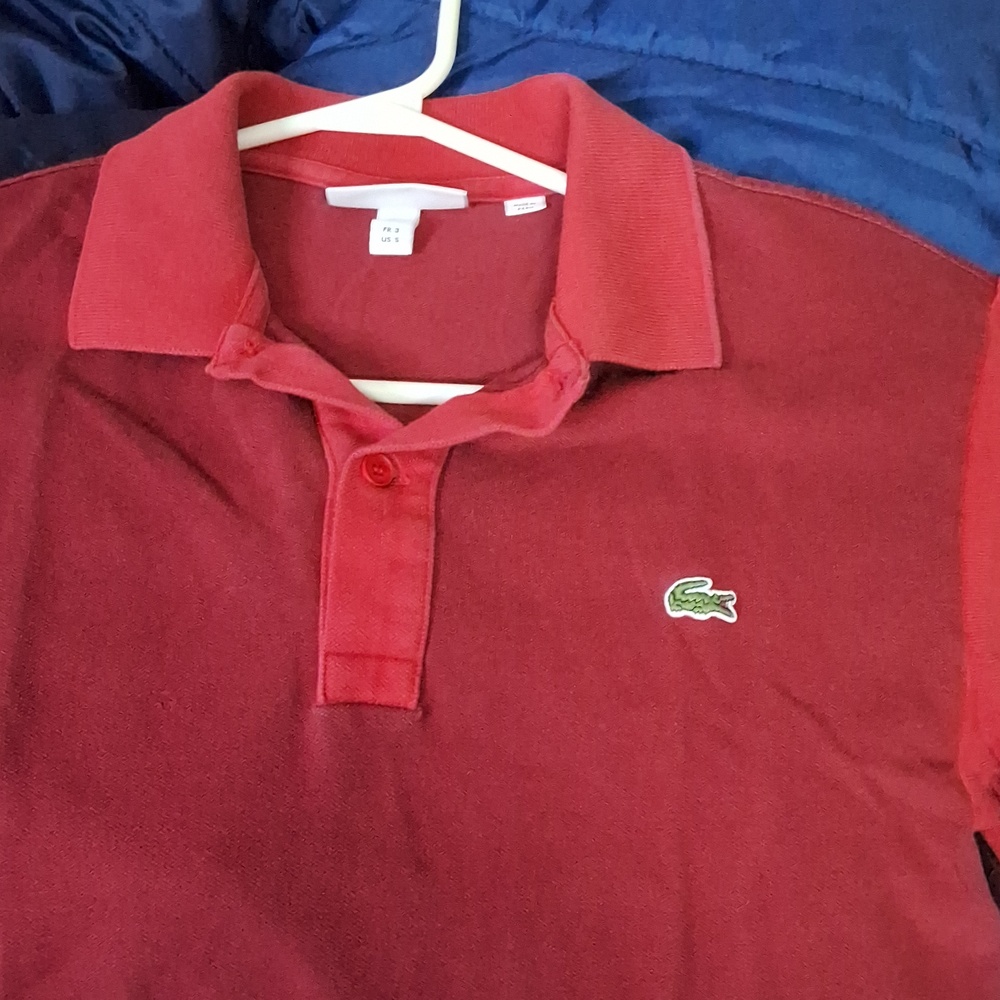 LACOSTE Slim Fit in collared two-tone red